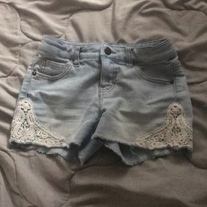 Laced shorts